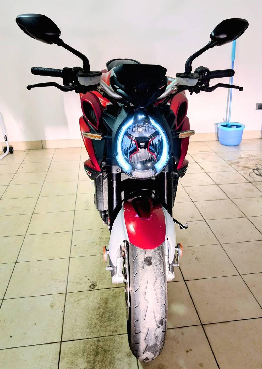 MV Agusta Brutale 800 RR SCS (2021 - 22) (3)