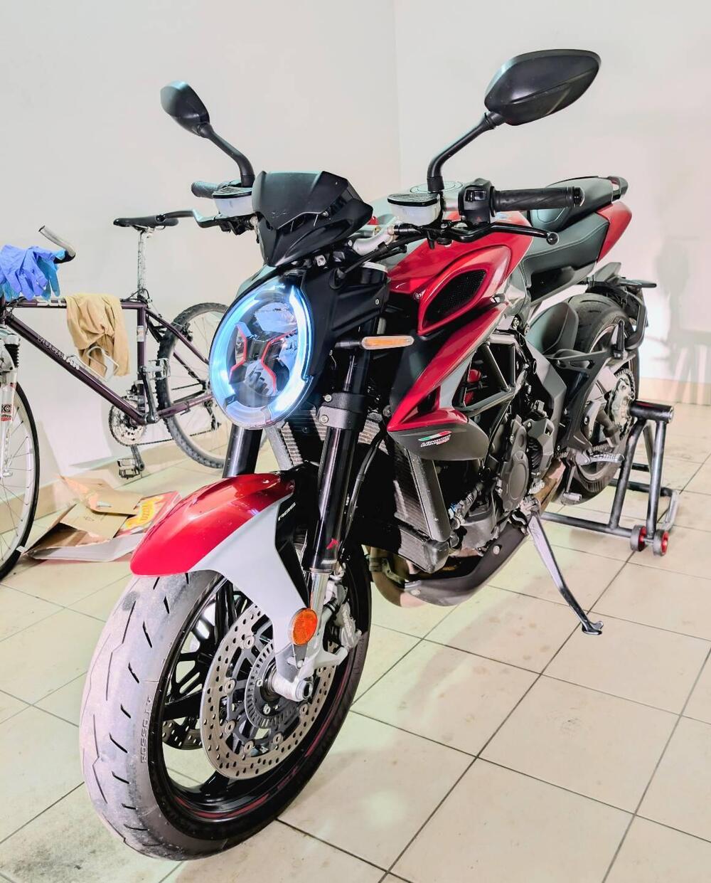 MV Agusta Brutale 800 RR SCS (2021 - 22)