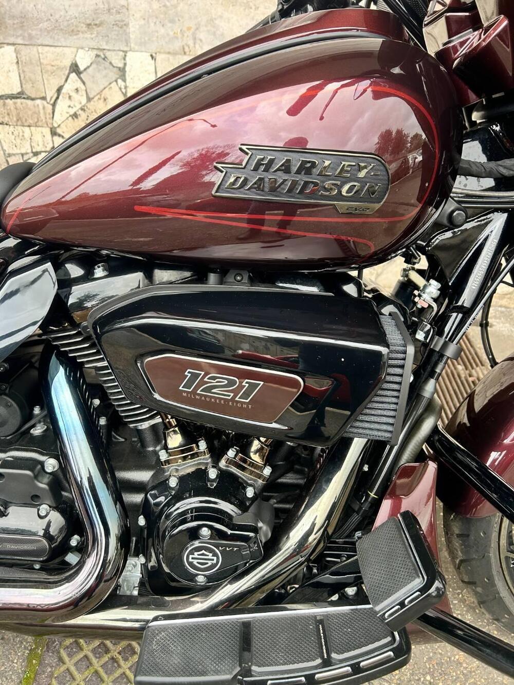 Harley-Davidson CVO Street Glide (2024) (2)