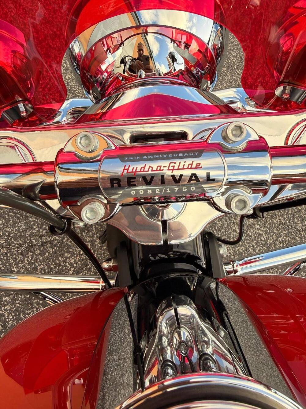 Harley-Davidson Hydra-Glide Revival (2024 - 25) (11)