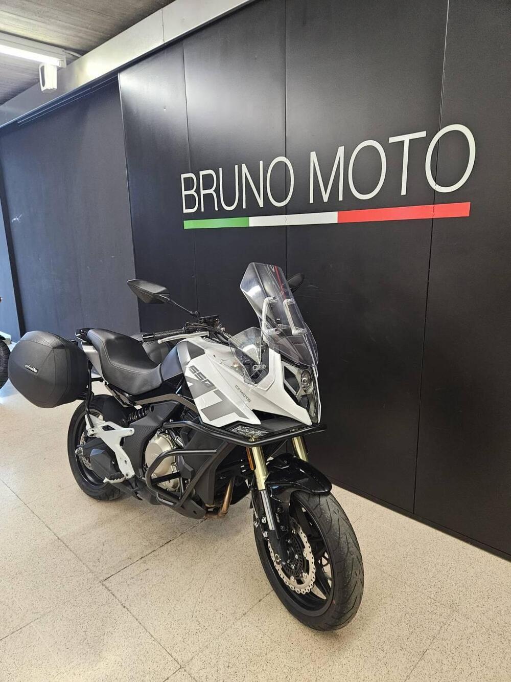 CFMOTO 650MT (2021 - 24) (4)