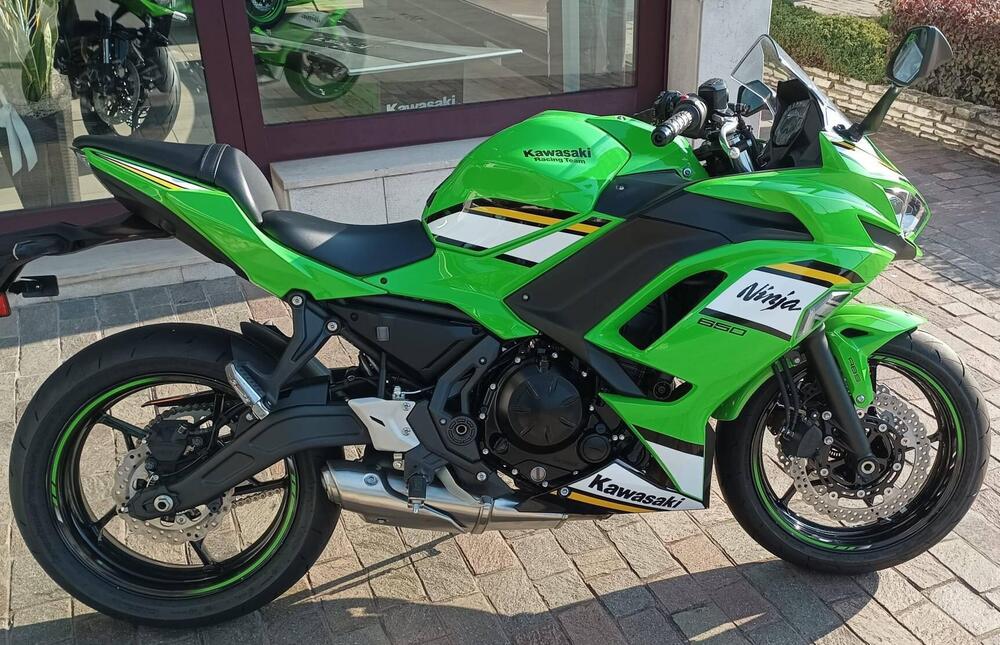 Kawasaki Ninja 650 (2025 - 26) (2)