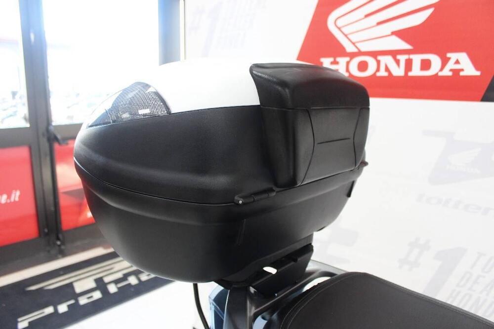 Kymco Xciting 400i (2012 - 17) (5)