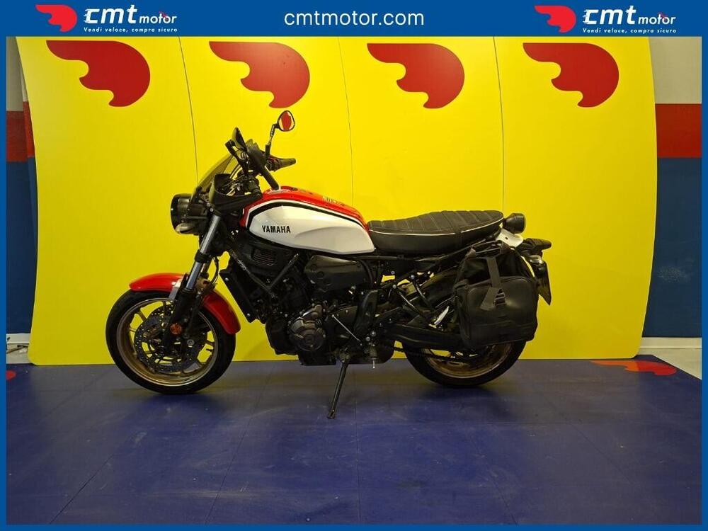 Yamaha XSR 700 (2021) (3)