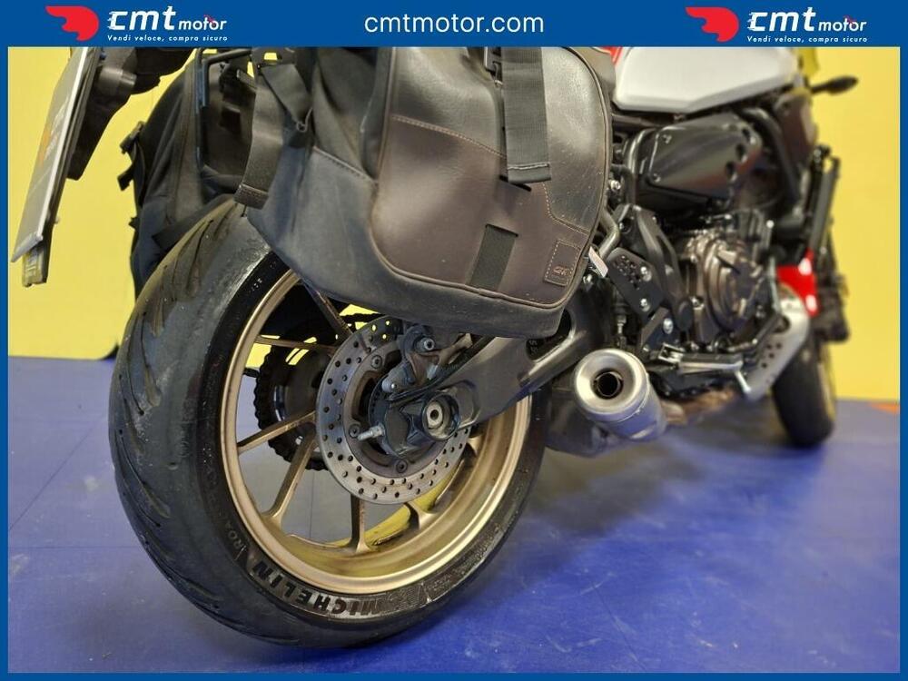 Yamaha XSR 700 (2021) (8)