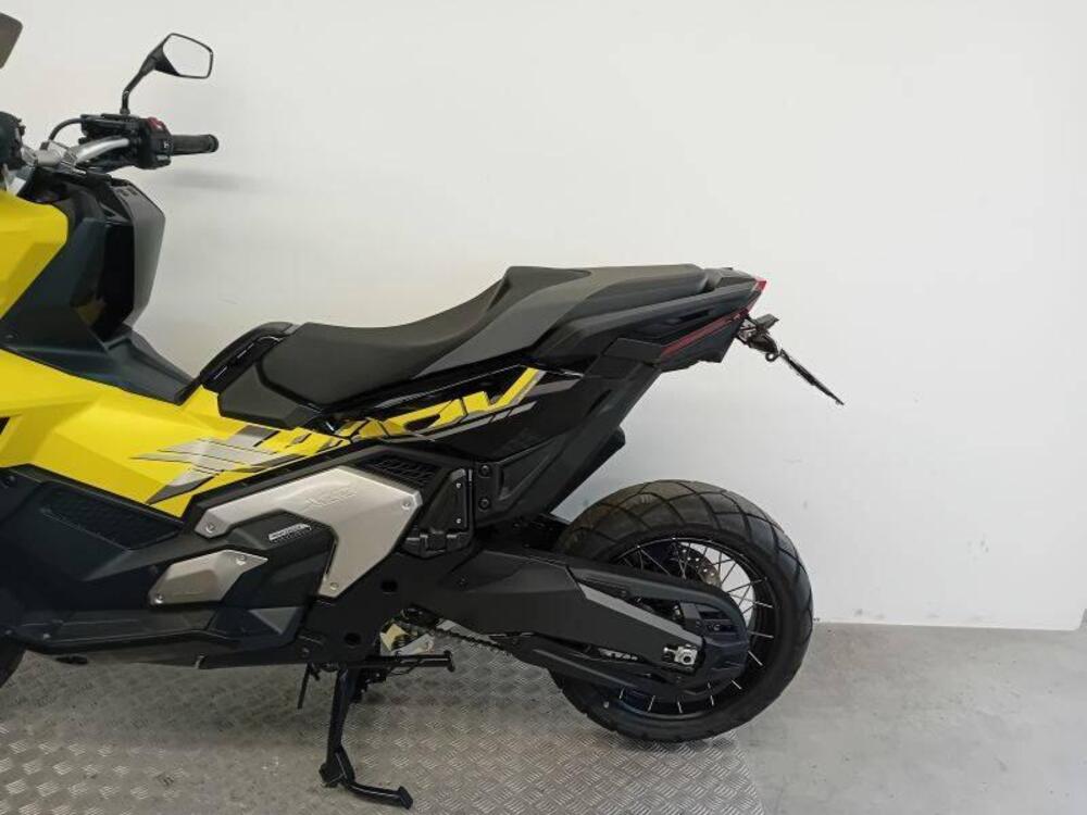 Honda X-ADV 750 (2025 - 26) (5)
