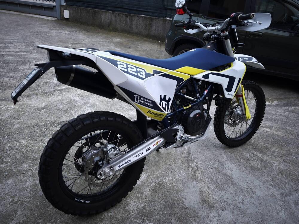 Husqvarna 701 Enduro (2020) (2)