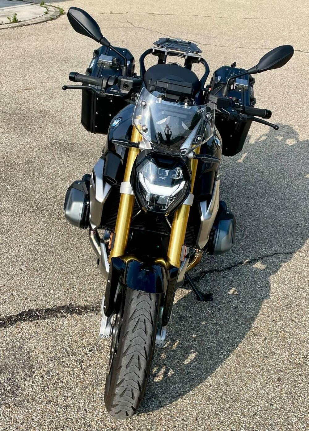 Bmw R 1250 R (2021 - 25) (2)