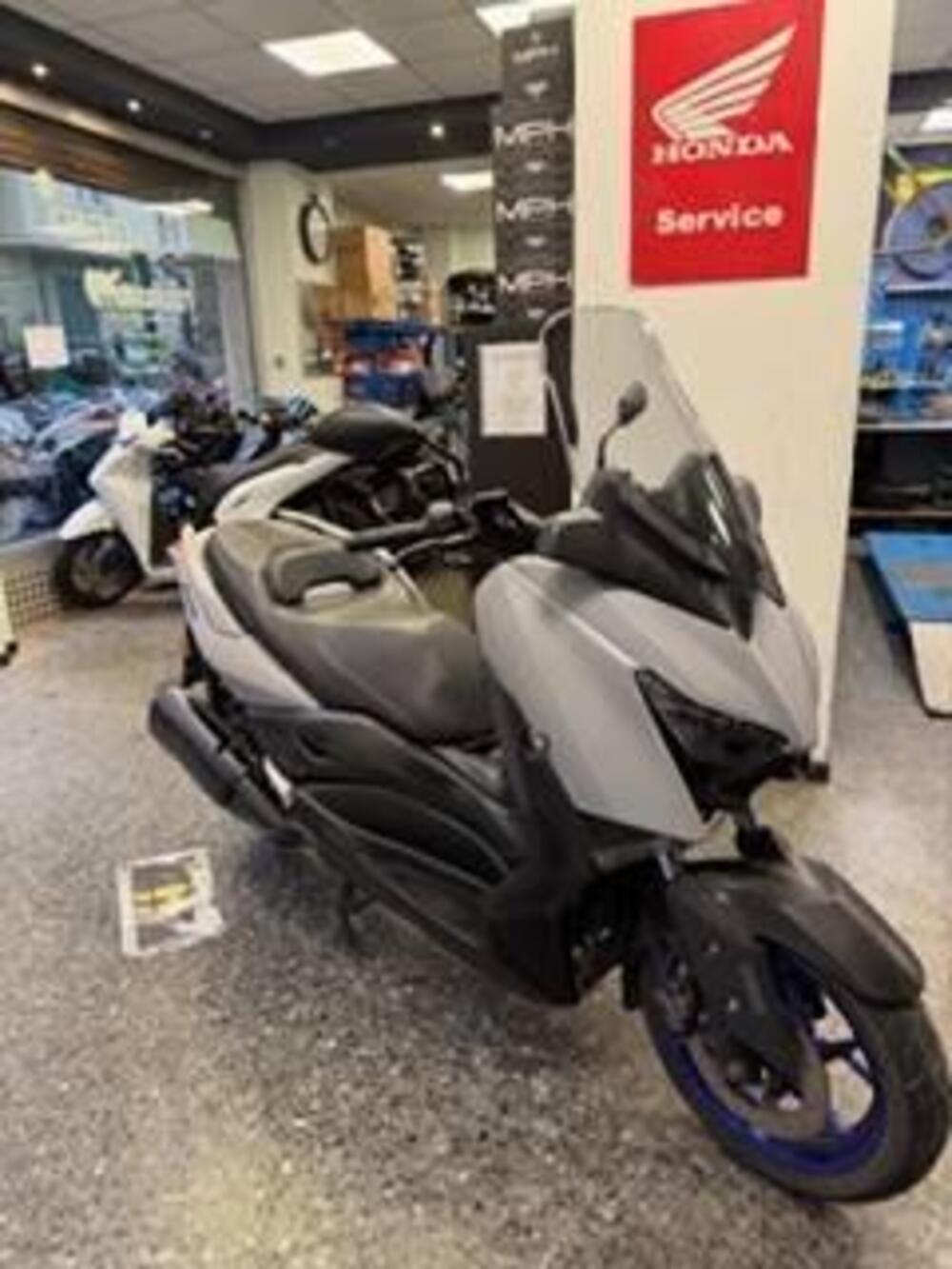 Yamaha X-Max 300 (2021 - 24)