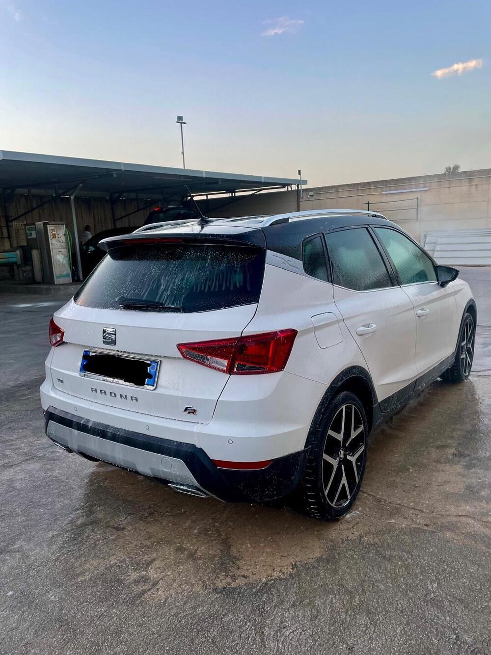 SEAT Arona usata a Bari (4)