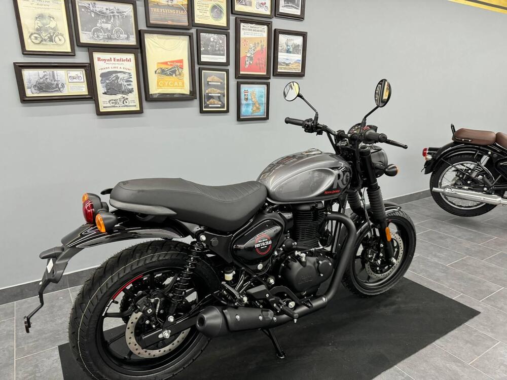 Royal Enfield HNTR 350 (2022 - 26) (3)