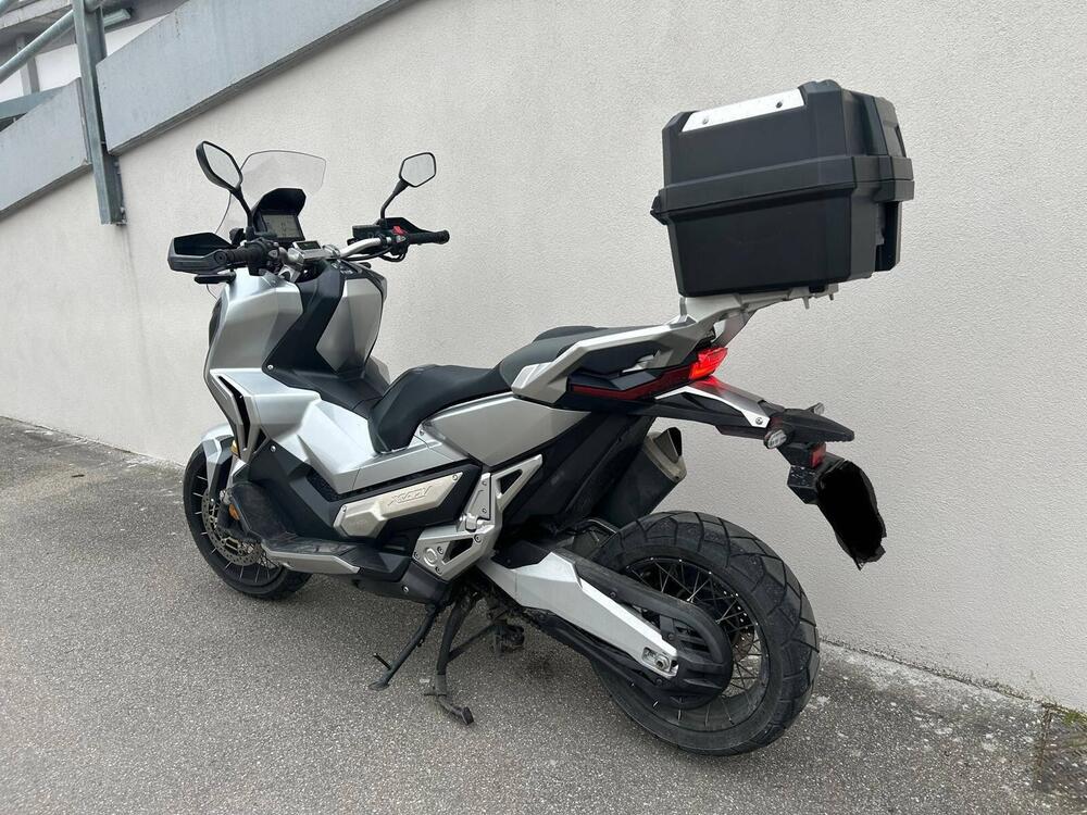 Honda X-ADV 750 Travel Edition (2017) (3)