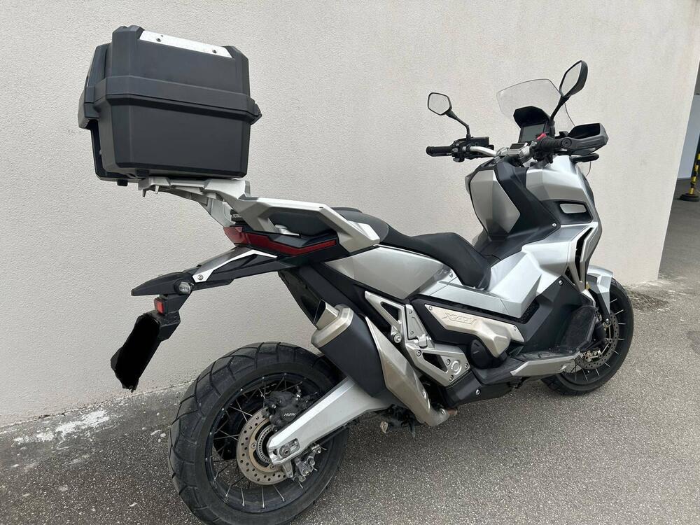 Honda X-ADV 750 Travel Edition (2017) (7)