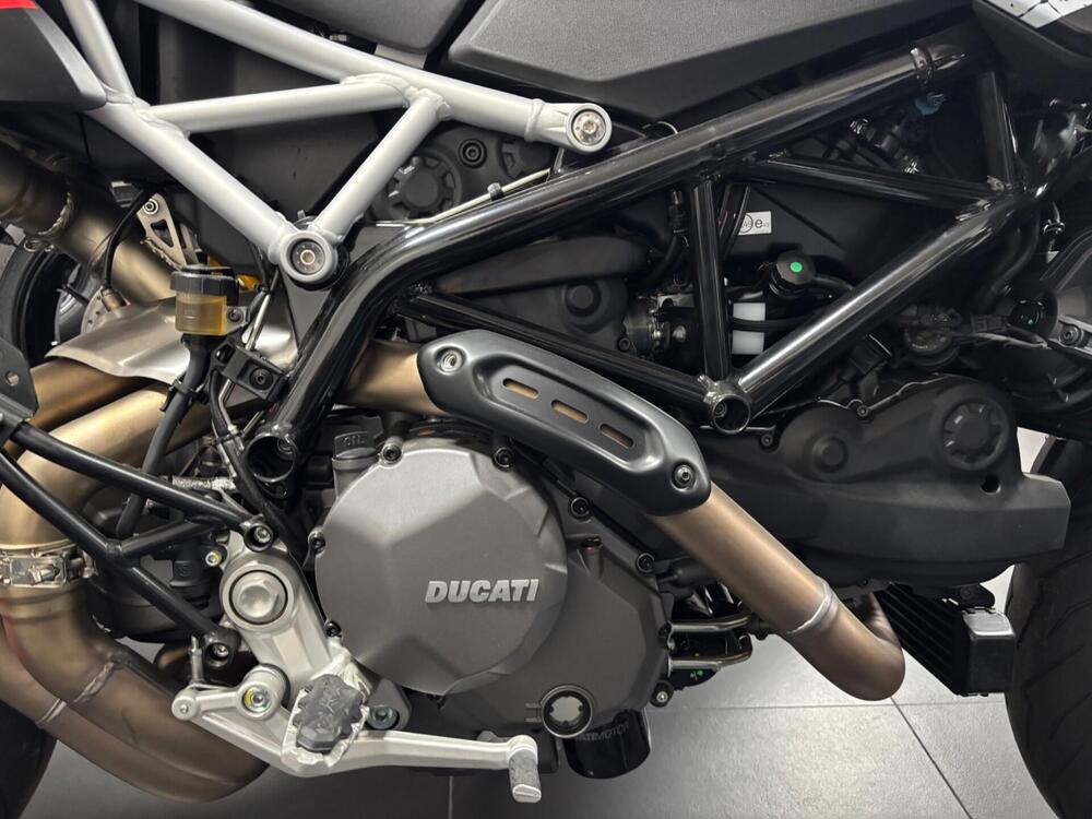 Ducati Hypermotard 950 RVE (2022 - 25) (5)