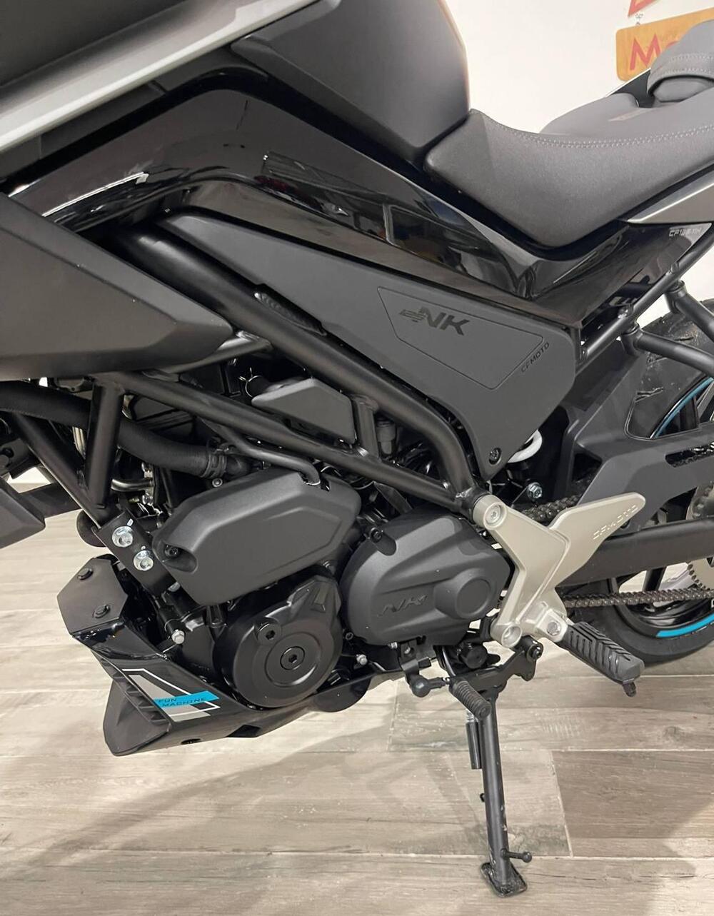 CFMOTO 125NK (2025 - 26) (10)