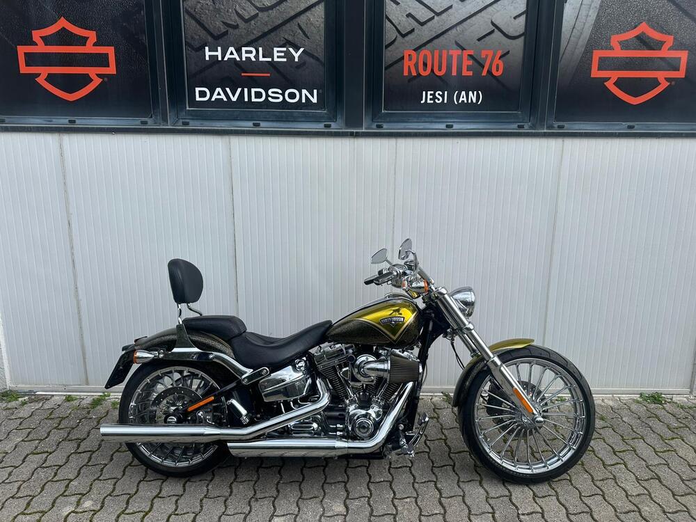Harley-Davidson 1800 Breakout (2012 - 14) - FXSBSE