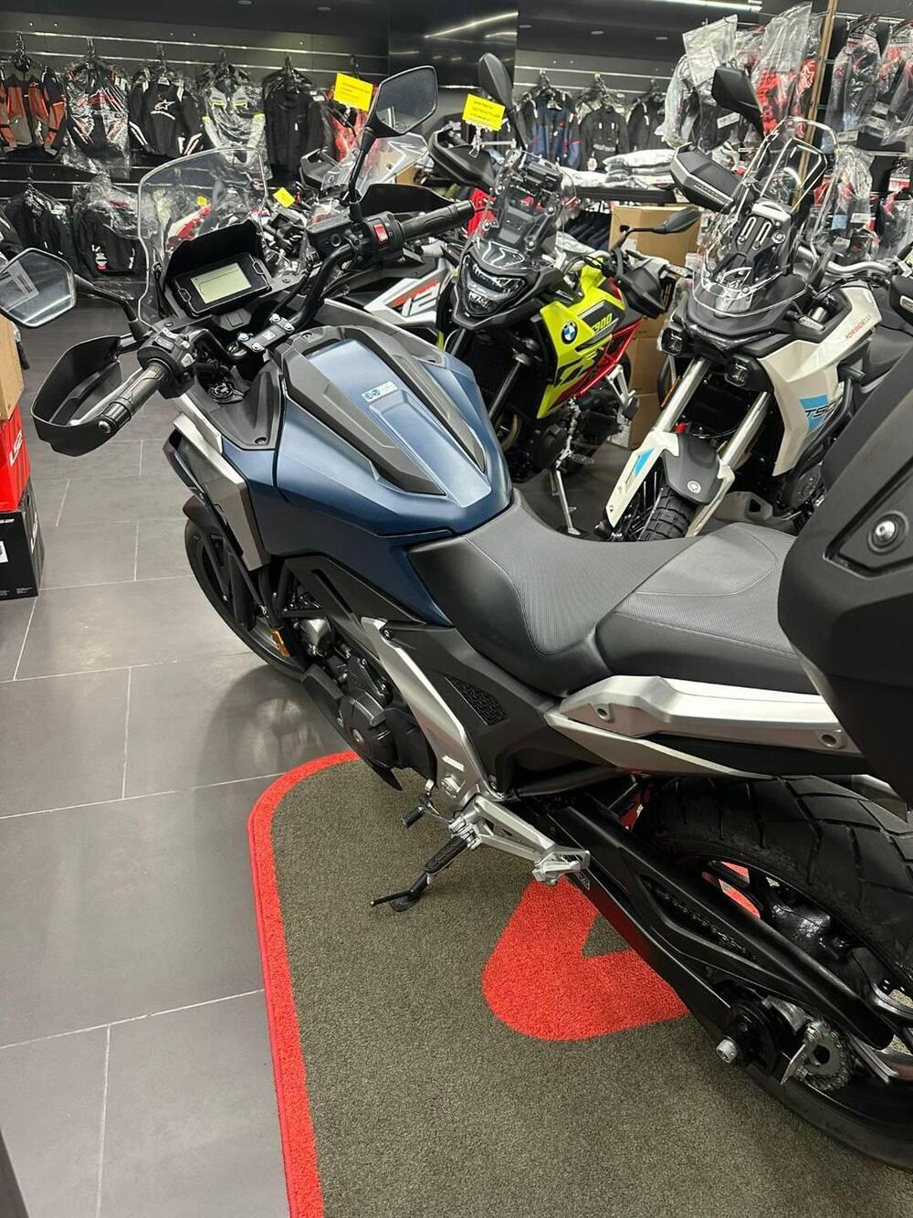 Honda NC 750 X (2021 - 24) (4)