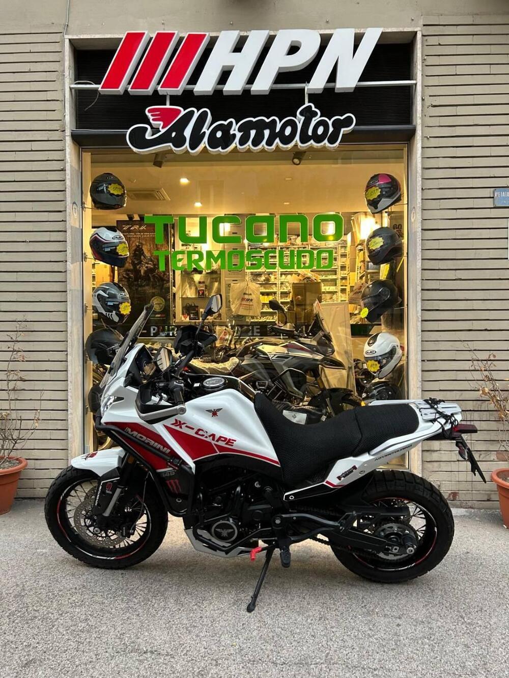 Moto Morini X-Cape 650 (2021 - 26) (3)