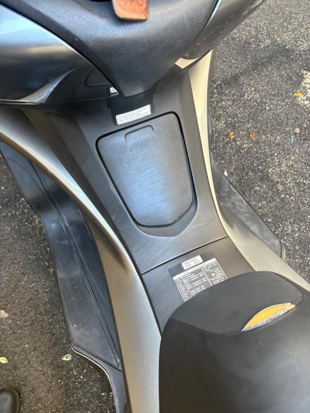 Honda SW-T 400 ABS (2008 - 16) (9)