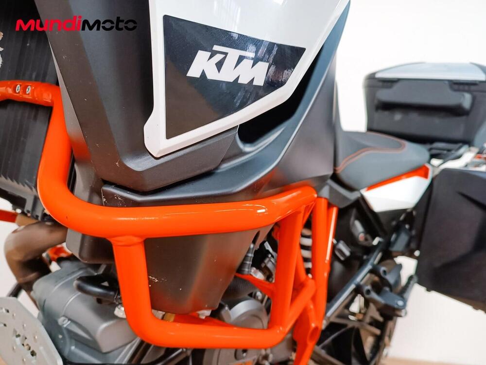 KTM 1290 Super Adventure R (2021) (9)
