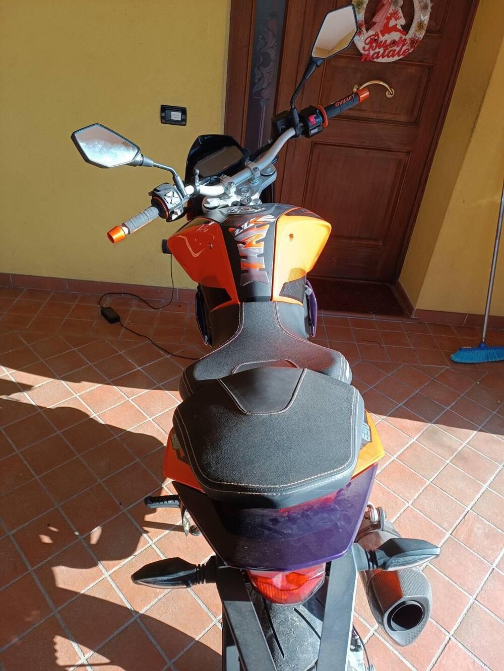 KTM 690 Duke (2012 - 16) (2)