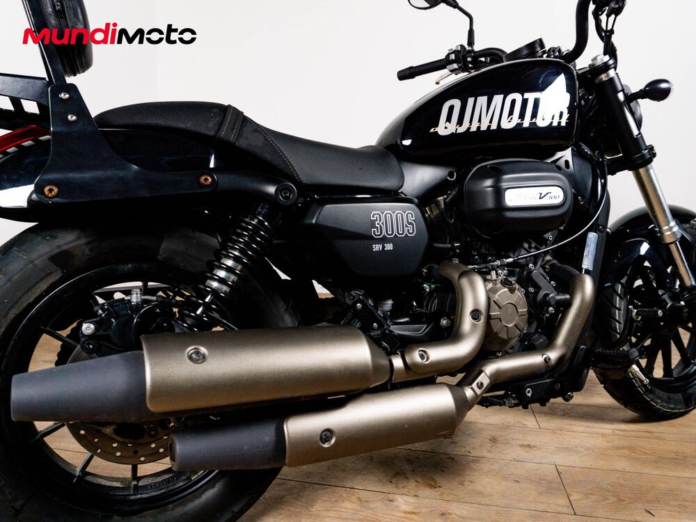 QJ Motor SRV 300 (2023 - 25) (4)
