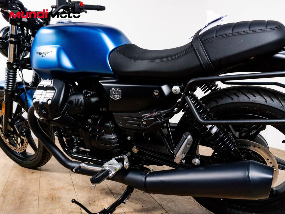 Moto Guzzi V7 850 Stone Special Abs (2021) (10)
