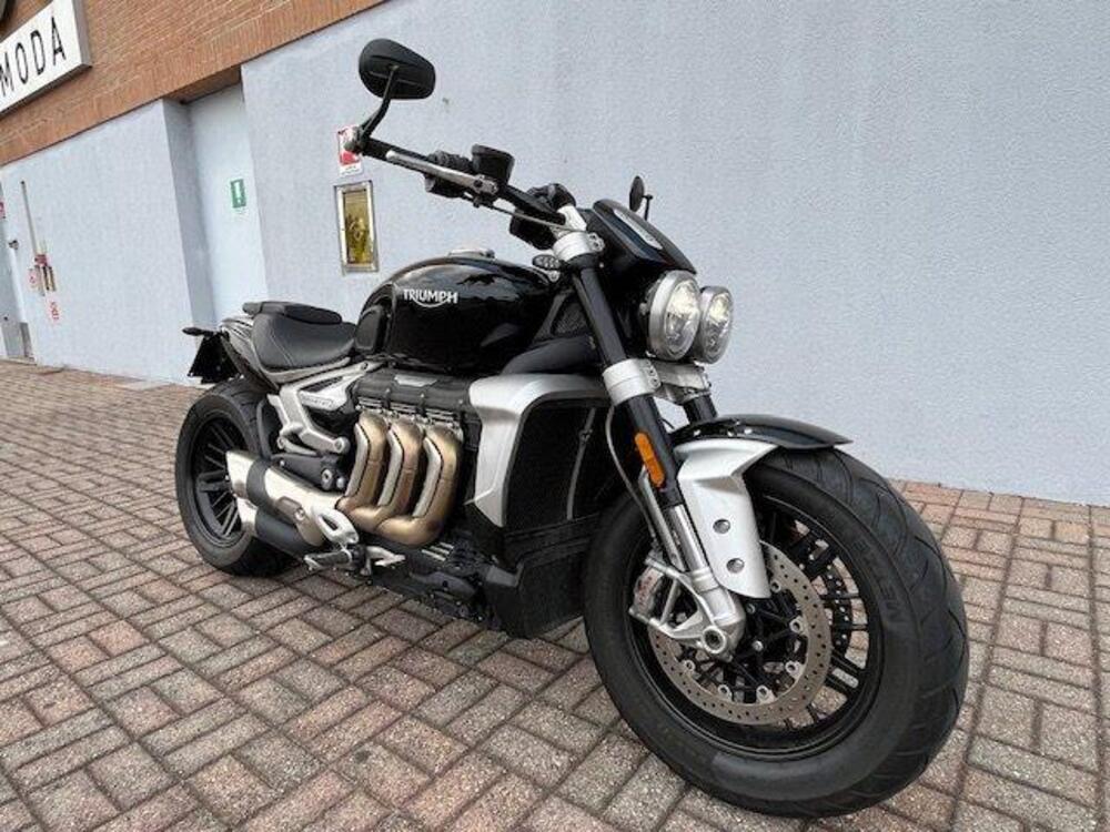 Triumph Rocket 3 R (2021 - 24) (2)