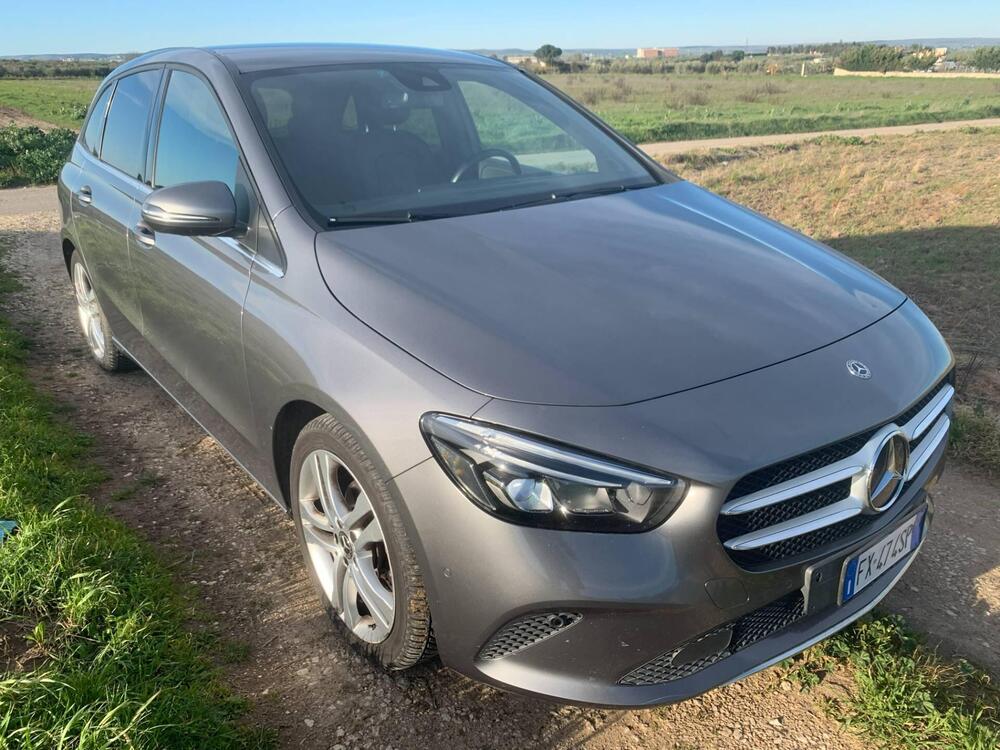 Mercedes-Benz Classe B usata a Bari (9)