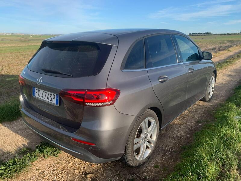 Mercedes-Benz Classe B usata a Bari (10)