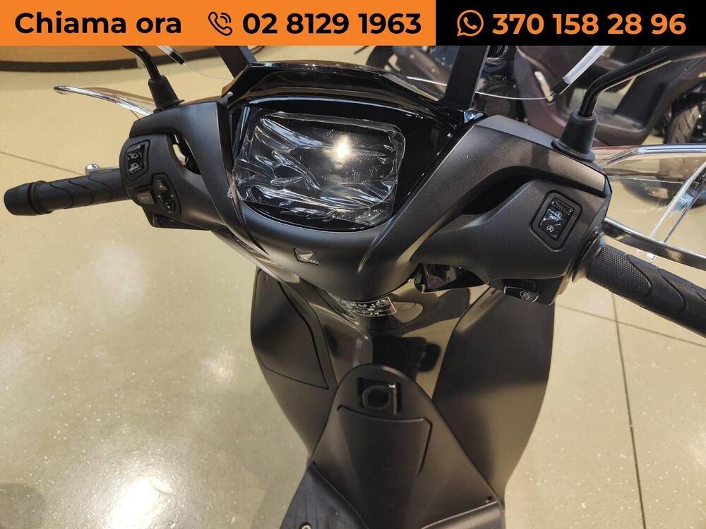 Honda SH 125 Sport (2026) (3)