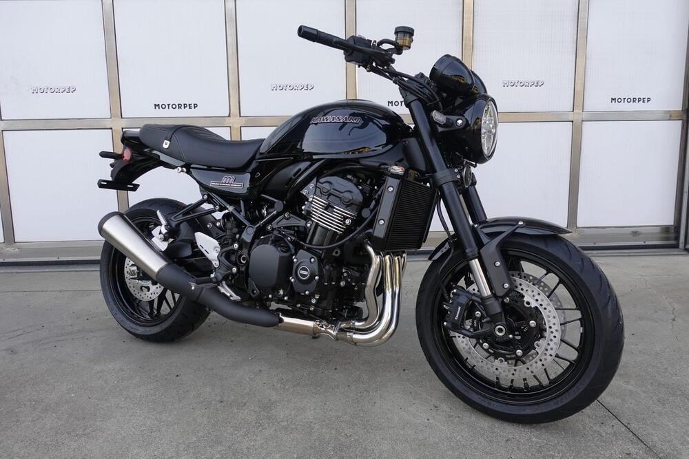 Kawasaki Z 900 RS Black Ball Edition (2026)