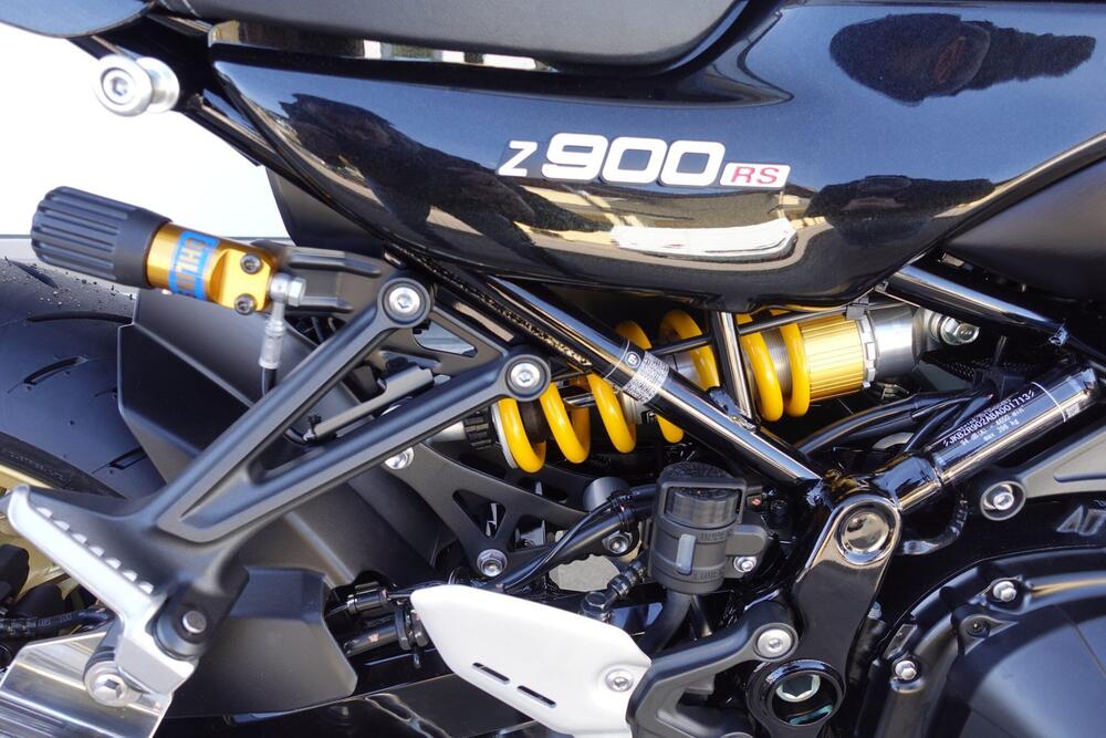 Kawasaki Z 900 RS SE (2026) (4)