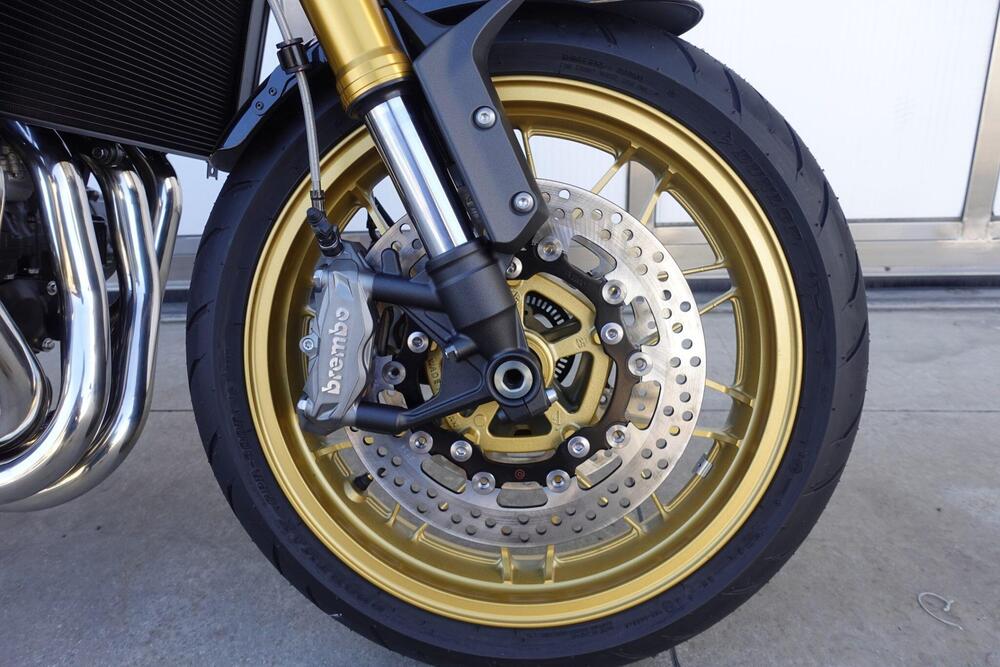 Kawasaki Z 900 RS SE (2026) (5)