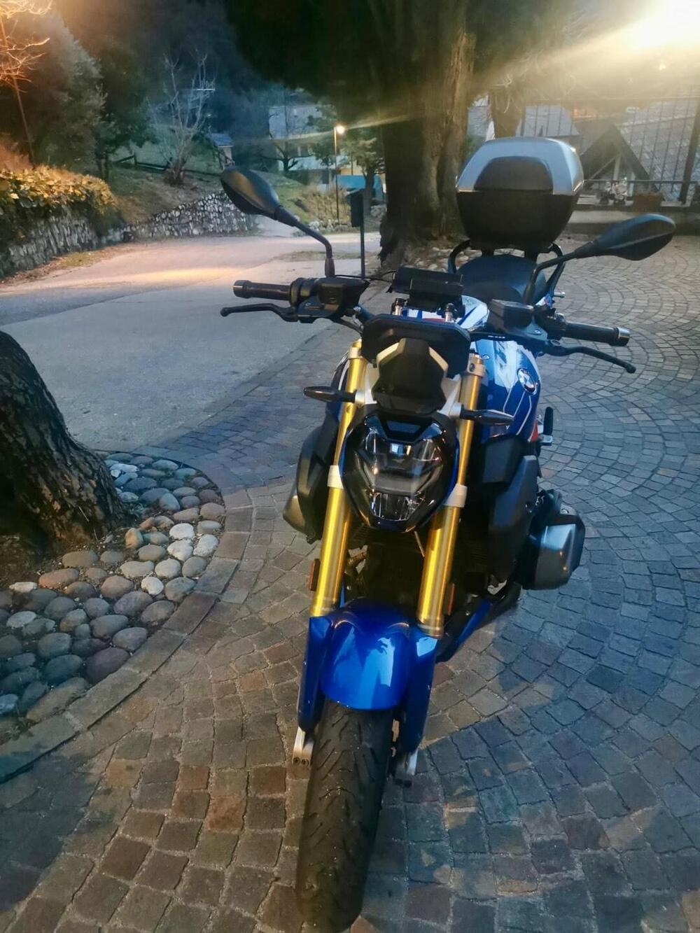 Bmw R 1250 R (2021 - 25) (3)