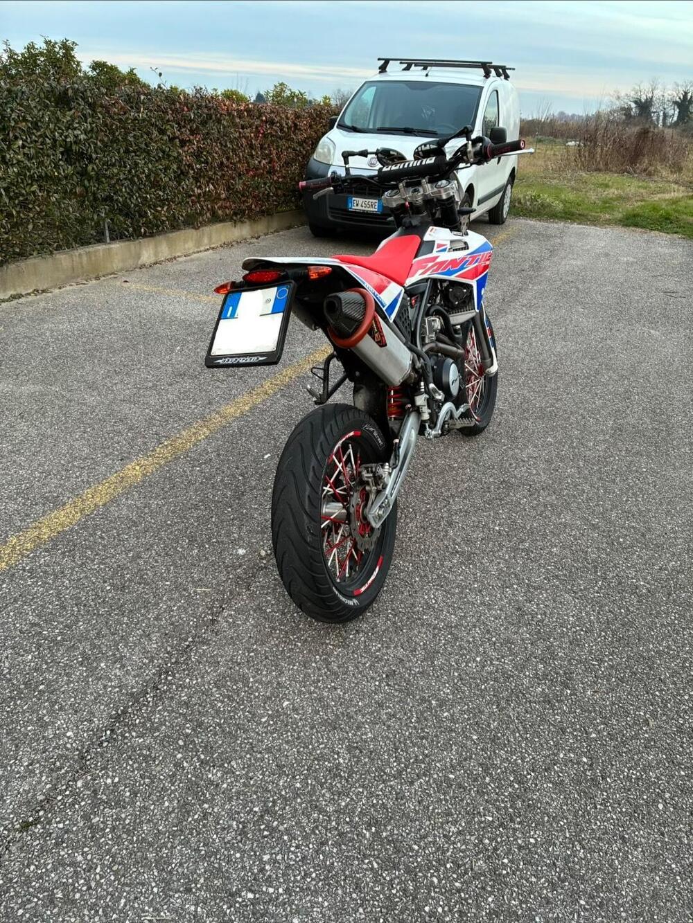 Fantic Motor Motard 125 M Performance 4t (2019) (3)