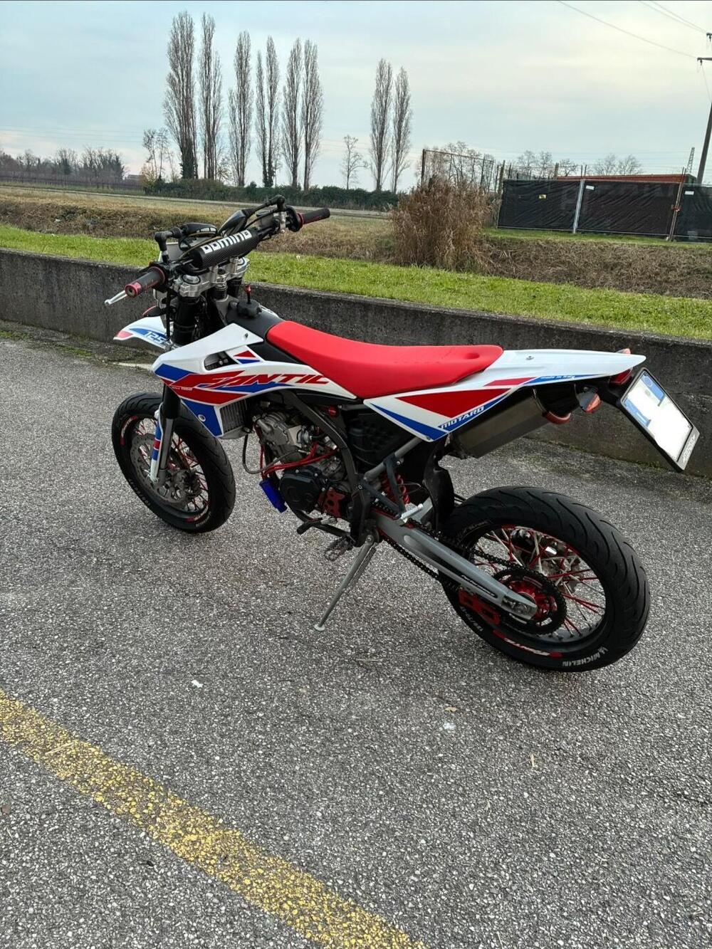 Fantic Motor Motard 125 M Performance 4t (2019) (4)