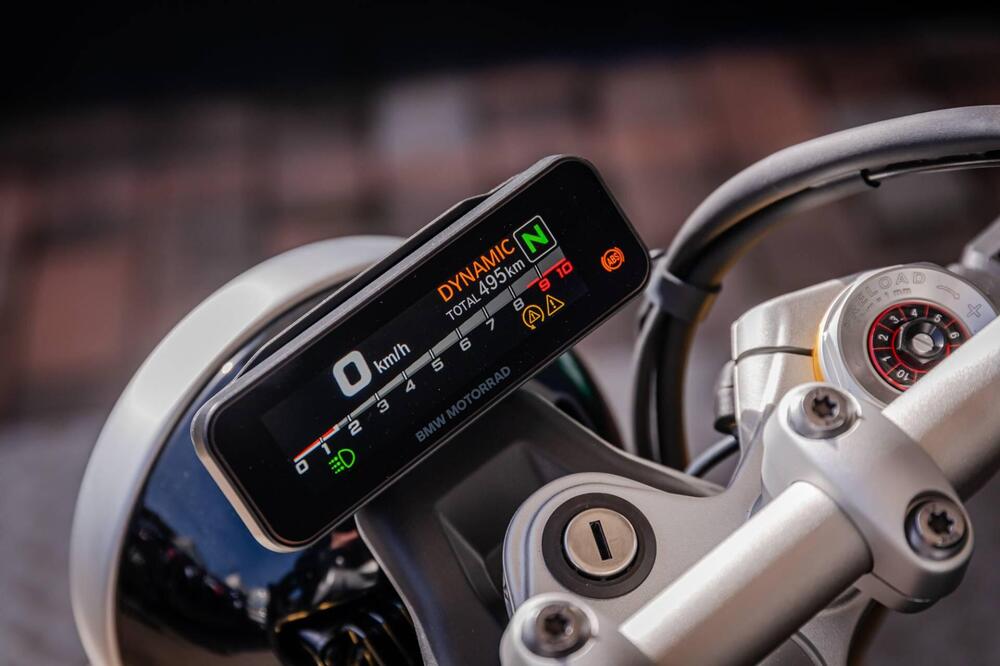 Bmw R 12 (2024 - 26) (3)