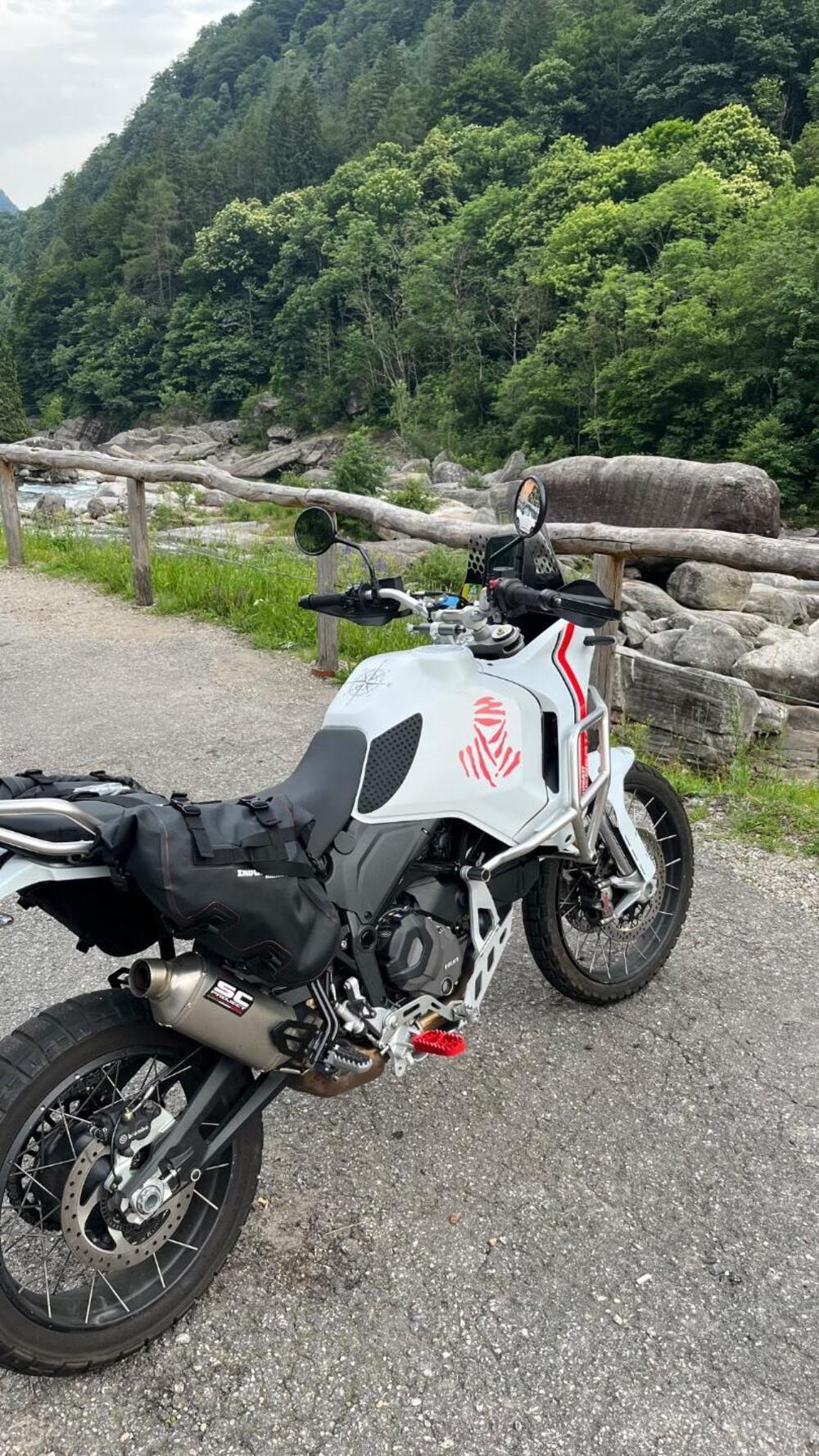 Ducati DesertX (2022 - 25)