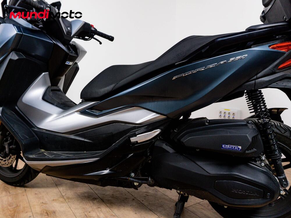 Honda Forza 350 (2025 - 26) (10)