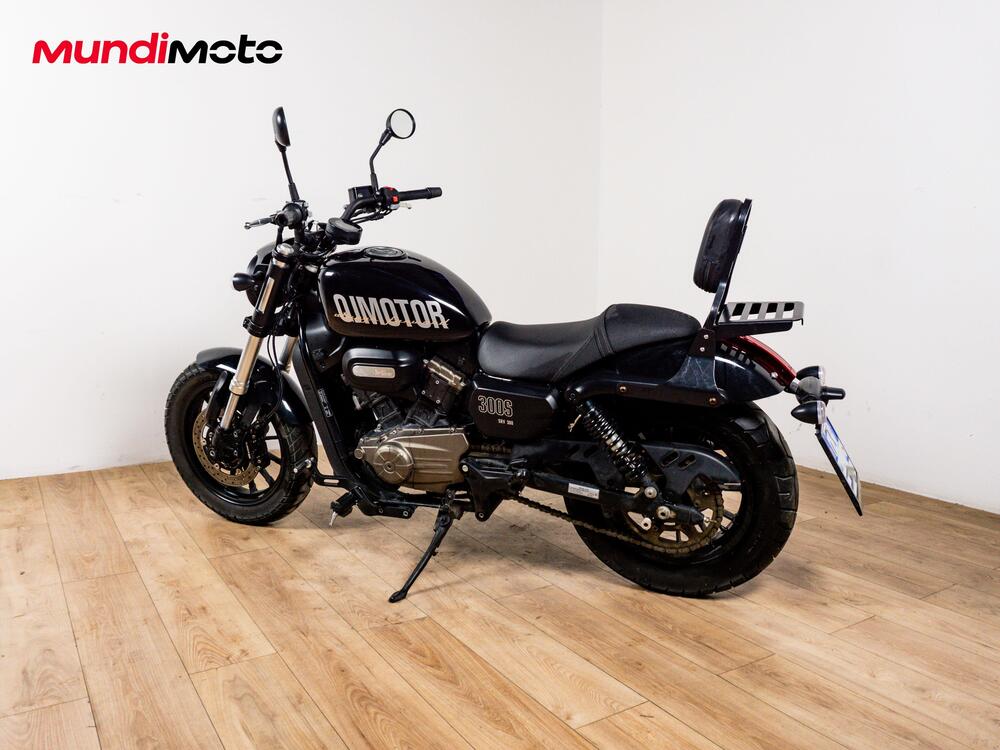 QJ Motor SRV 300 (2023 - 25) (7)