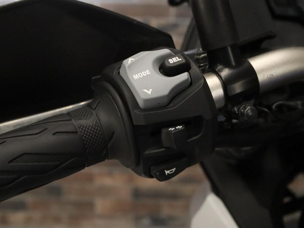 Suzuki V-Strom 650XT (2021 - 25) (14)