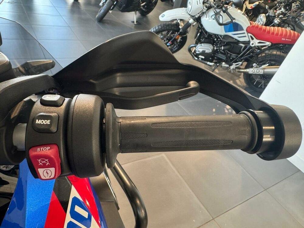 Bmw F 800 GS (2024 - 26) (2)