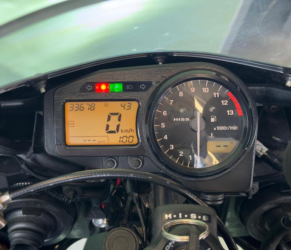 Honda CBR 900 RR Fireblade (2002 - 04) (10)