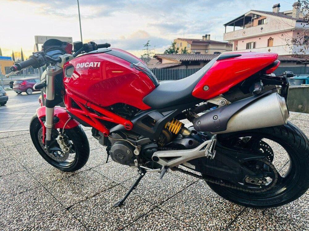 Ducati Monster 696 (2008 - 13) (2)