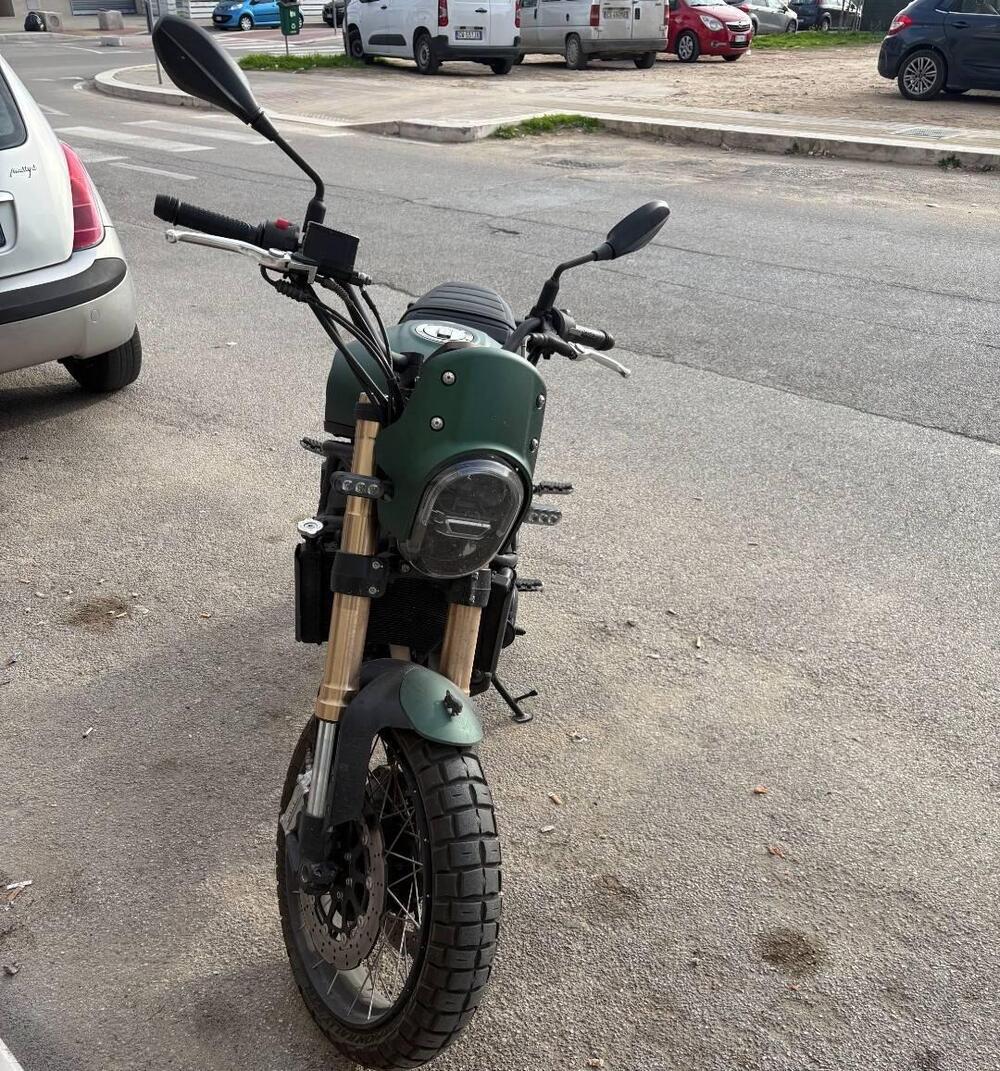 Benelli Leoncino 800 Trail (2022 - 26) (2)