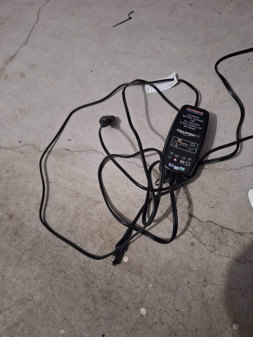 Triumph Street Triple 765 R (2023 - 26) (8)