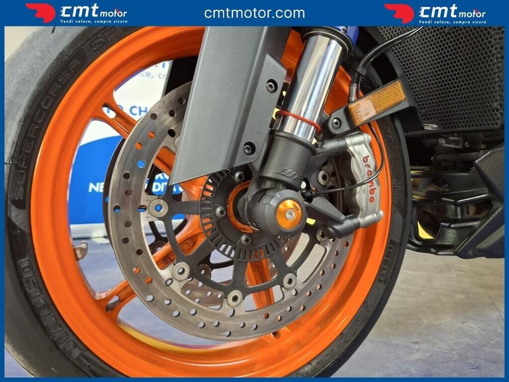 KTM 1290 Super Duke R (2021) (6)