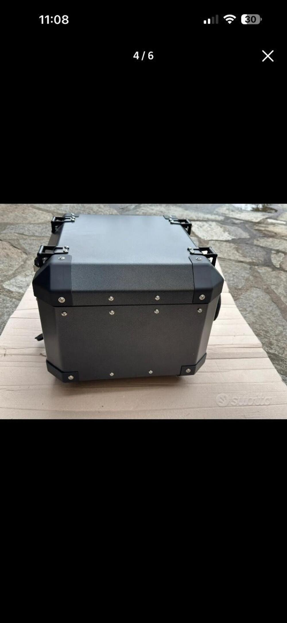 Vendo bauletto Topcase Frenkcastle 48 Lt 100 % (2)