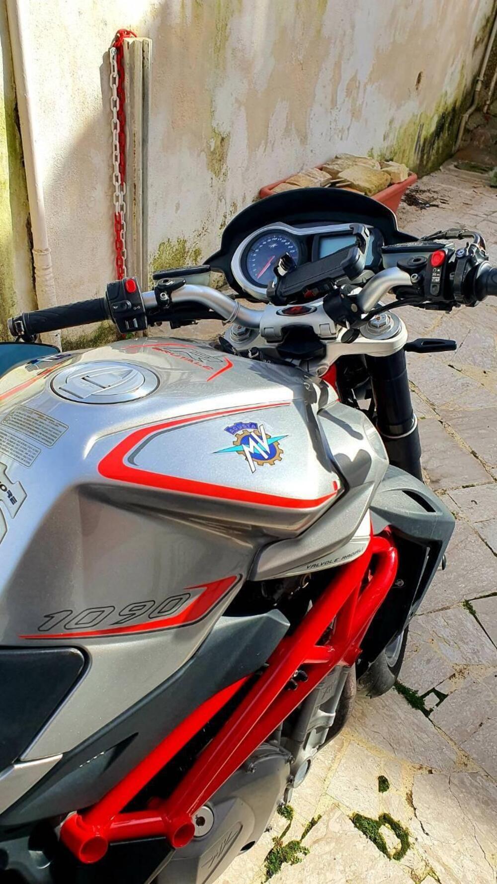 MV Agusta Brutale 1090 R (2012 - 15) (4)